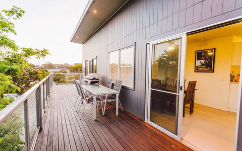 Point Lonsdale Holiday Apartments - Accommodation VIC 2