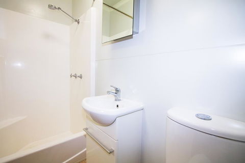 Port Tourist Park - Accommodation VIC 3