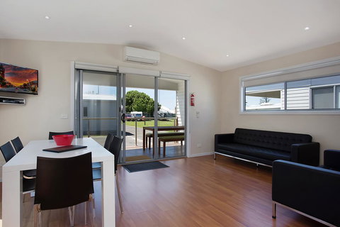 Portland Holiday Village - Accommodation VIC 2