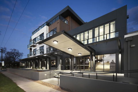 Quality Hotel Lakeside - Accommodation VIC 0