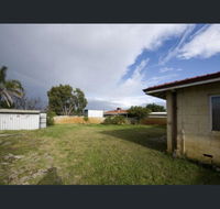 Queens Park Home - Accommodation VIC
