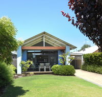 Quiet Cottage - Accommodation VIC