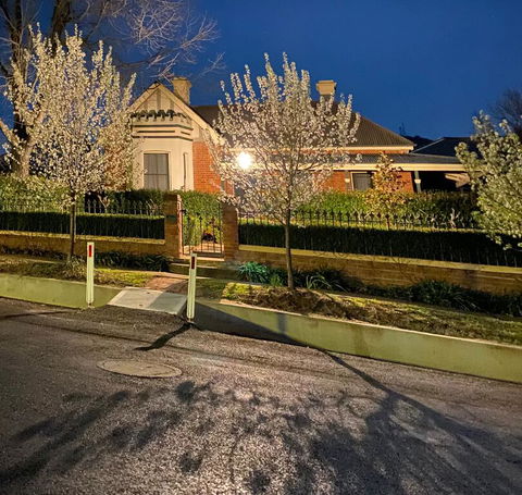 QUILTY HOUSE (Formerly Beethovens) - Accommodation VIC 0