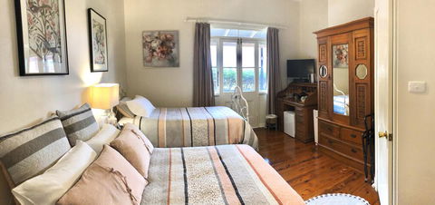 QUILTY HOUSE (Formerly Beethovens) - Accommodation VIC 1