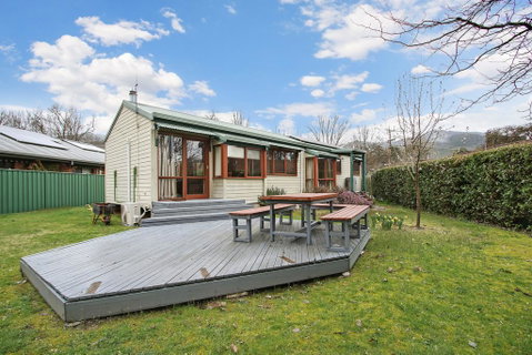 R & R In Bright - Short Walk To Town - Accommodation VIC 1