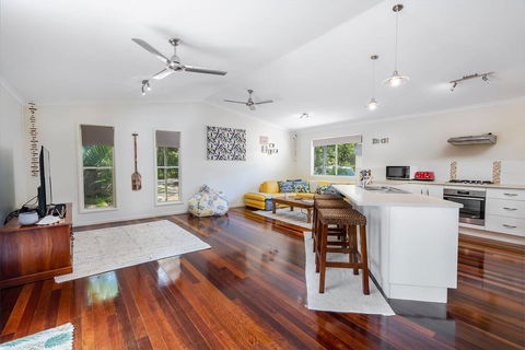 Rainbow Beach Esprit - Accommodation VIC 1