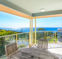Rainbow Views - Rainbow Beach Stunning Ocean Views and a Swimming Pool - Accommodation VIC