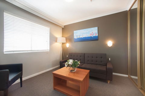 Ramada Hotel & Suites By Wyndham Cabramatta - Accommodation VIC 1