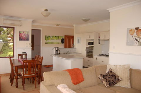 Ravensbourne Escape- Quingilli - Accommodation VIC 2