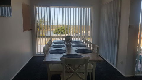Relax And Chillax At Happi Dayz Retreat - Accommodation VIC 3