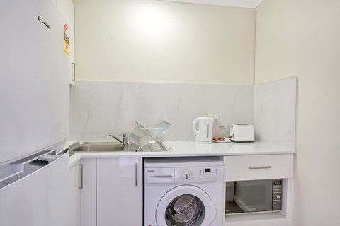 Renovated Stylish Studio - Accommodation VIC 3