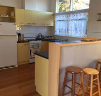 Resilience Guest House - Accommodation VIC