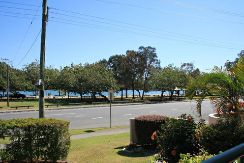 RIVERVIEW, UNIT 6, CURRUMBIN - Accommodation VIC 0