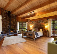 Rocky Creek Art Garden BB - Accommodation VIC