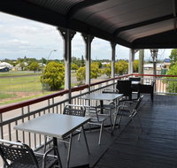 Royal Gatton Hotel - Accommodation VIC