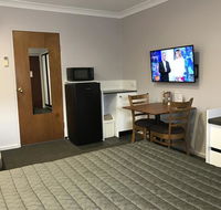Roydons Motor Inn - Accommodation VIC