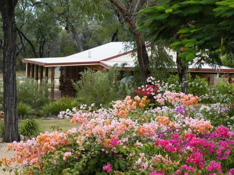 Rubyvale Motel & Holiday Units - Accommodation VIC 3