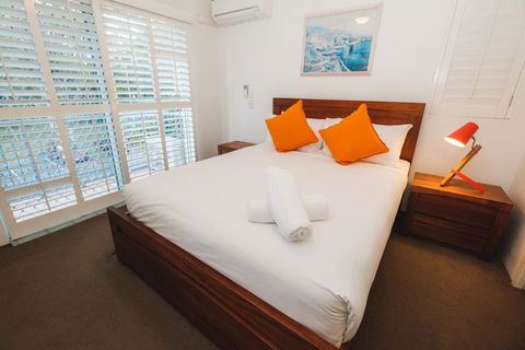 Sanctuary Lake Apartments - Accommodation VIC 3