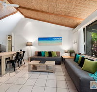 Sapphire Owl - Accommodation VIC