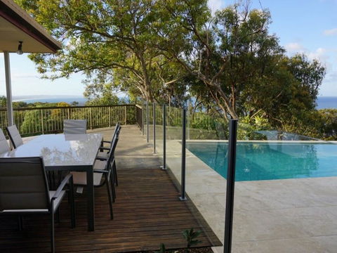 Scribbly Gums - Rainbow Beach, Ocean-front Spacious Home With Pool - Accommodation VIC 0