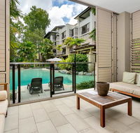 Sea Temple Swim Out Apartment - Accommodation VIC