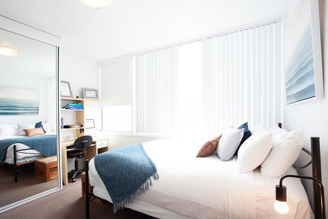 Sea Views Bondi Beach - Accommodation VIC 2