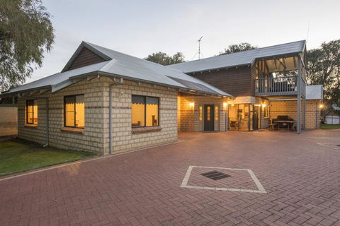 Seagull - Accommodation VIC 3