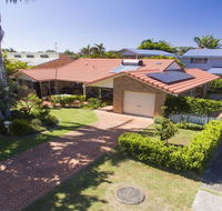 SECRET GARDEN - WiFi - Netflix - Pet Friendly - Accommodation VIC