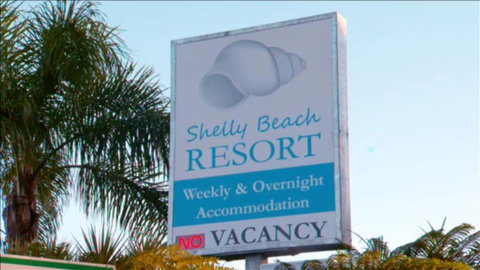 Shelly Beach Resort - Accommodation VIC 3