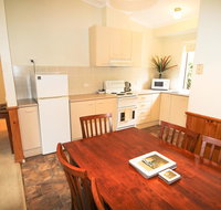 Silver Birches Holiday Unit 10 - Accommodation VIC