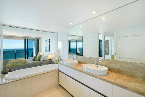 Soul Surfers Paradise - Private Apartments - Accommodation VIC 3