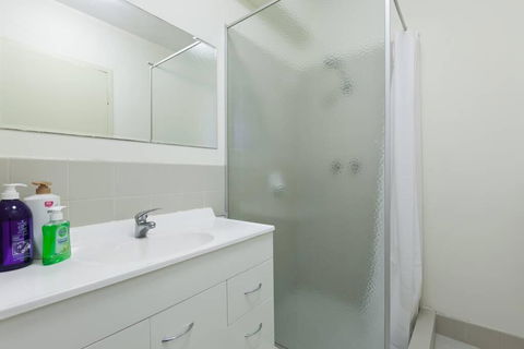 South Perth Perfect Location Free WIFI & Parking - Accommodation VIC 3