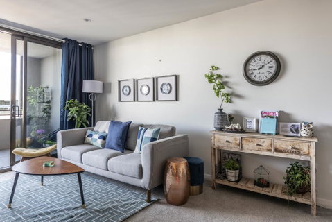 SPACIOUS BRAND NEW // 1BR // IN GORGEOUS BARTON - Accommodation VIC 2