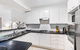 Spacious Retreat Walking Distance From City Centre - thumb 2
