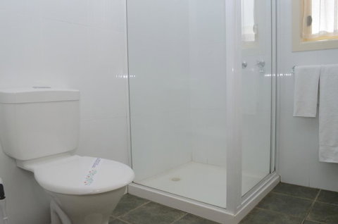 Sportsmans Motor Inn - Accommodation VIC 3