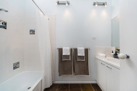 St. Andrews Beach Coastal Escape - Accommodation VIC 0