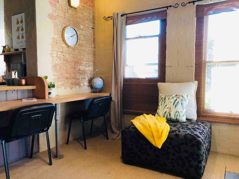 Stanton House, Central,Pets Welcome,Free WiFi&Breakfast! - Accommodation VIC 1