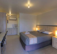 Starline Motor Inn - Accommodation VIC