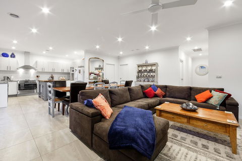 StayCentral - Rosanna Luxurious Mansion - Accommodation VIC 0