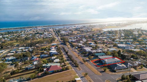 Stillwaters - Panoramic View Of Lakes Entrance - Accommodation VIC 0