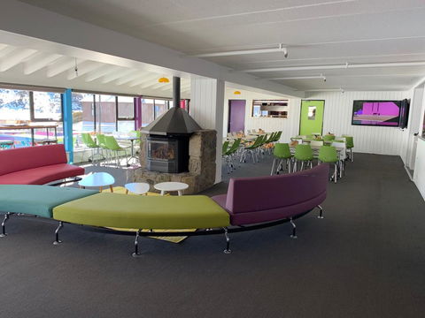 Stillwell Hotel - Accommodation VIC 3