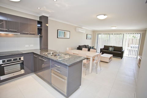Stonewood Villas - Accommodation VIC 0