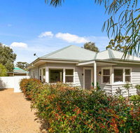 Strathallan - Accommodation VIC
