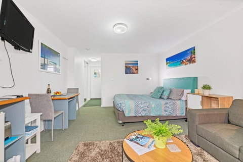 Studio 38 On The Terrace - Accommodation VIC 3