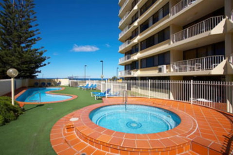 Stunning Beachfront Apartment - Accommodation VIC 3