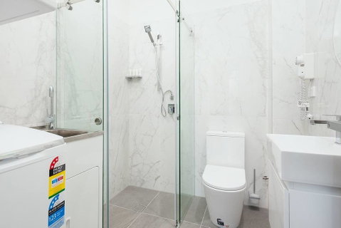 STUNNING SYDNEY HOME 11 - Accommodation VIC 3