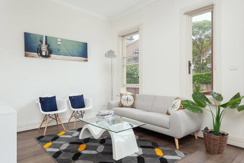 STUNNING SYDNEY HOME 11 - Accommodation VIC 2