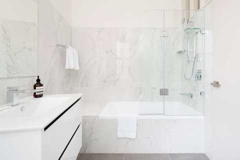 STUNNING SYDNEY HOME 4 - Accommodation VIC 2