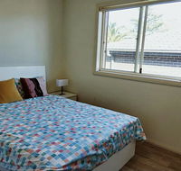 Stylish Private Bathroom-Luxurious modern big home - Accommodation VIC