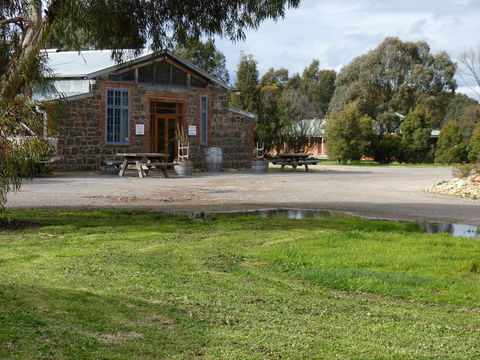 Summerfield Winery And Accommodation - Accommodation VIC 1
